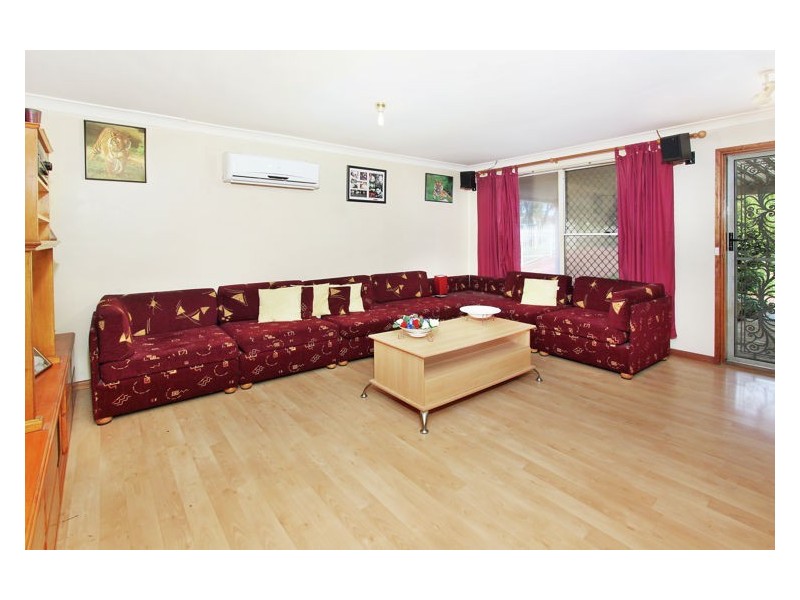 38 Aquilina Drive, Plumpton NSW 2761