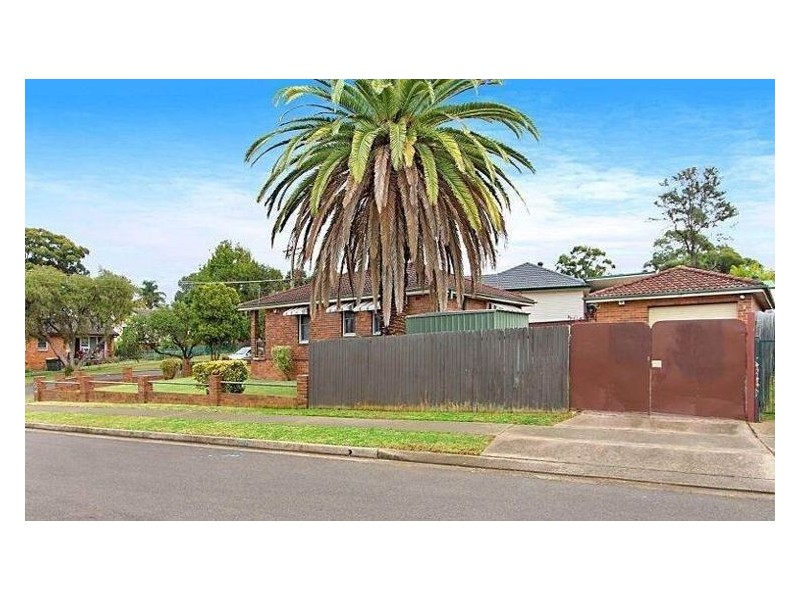 2 Erebus Crescent, Tregear NSW 2770