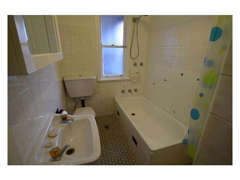 2 Erebus Crescent, Tregear NSW 2770