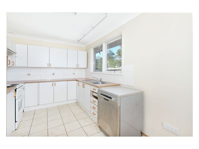 11 Kisdon Crescent, Prospect NSW 2148