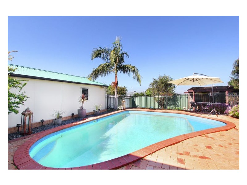 16 Derwent Parade, Blacktown NSW 2148