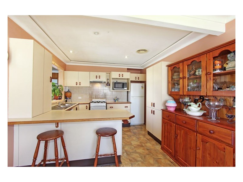 16 Derwent Parade, Blacktown NSW 2148