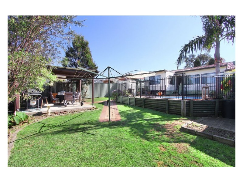 16 Derwent Parade, Blacktown NSW 2148