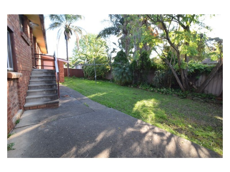 House 15 Zermatt Street, Seven Hills NSW 2147