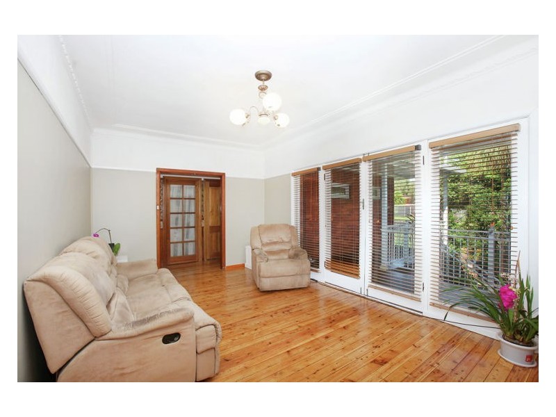 39 Tallawong Avenue, Blacktown NSW 2148