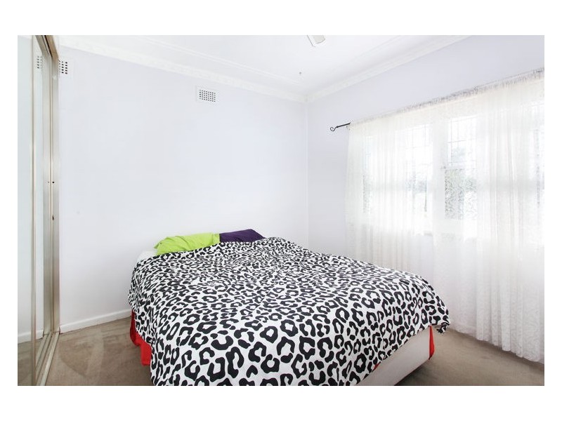 6 Girra Road, Blacktown NSW 2148