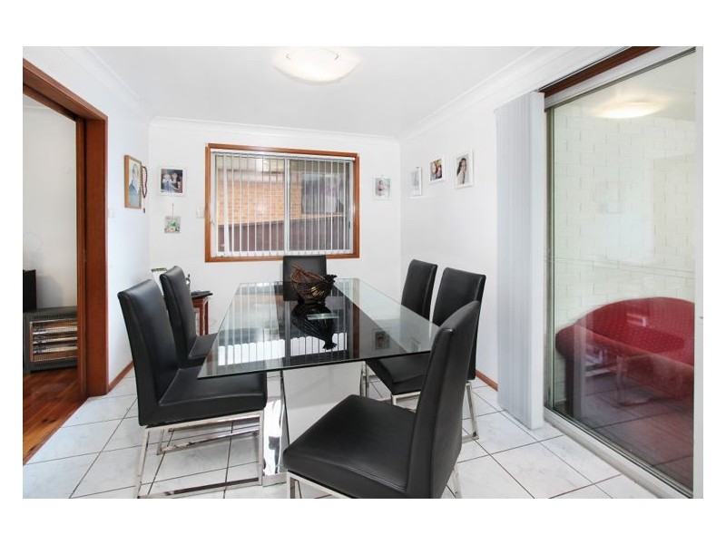 House 6 Mallee Street, Quakers Hill NSW 2763