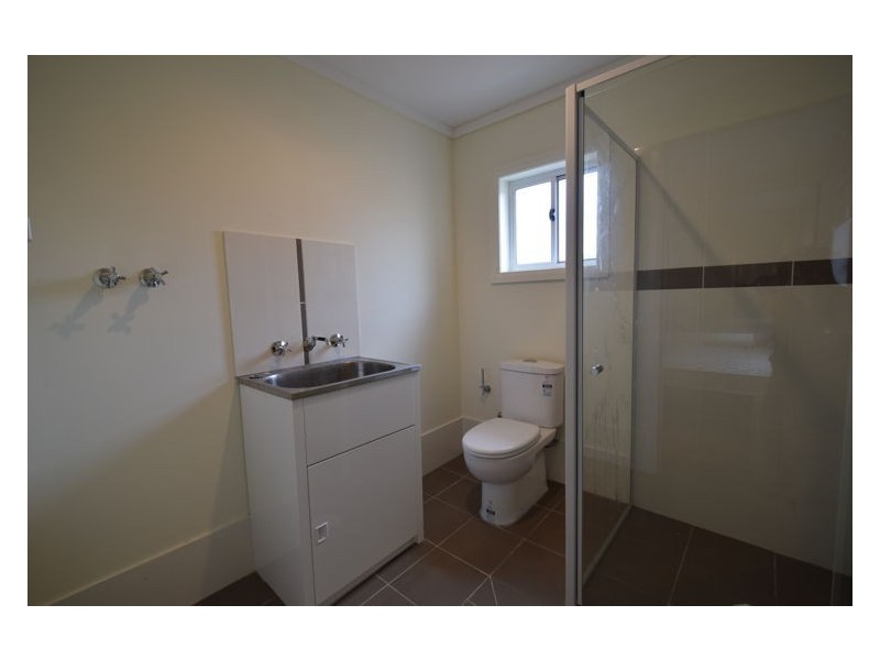 Granny flat 62a Myrtle Street, Prospect NSW 2148