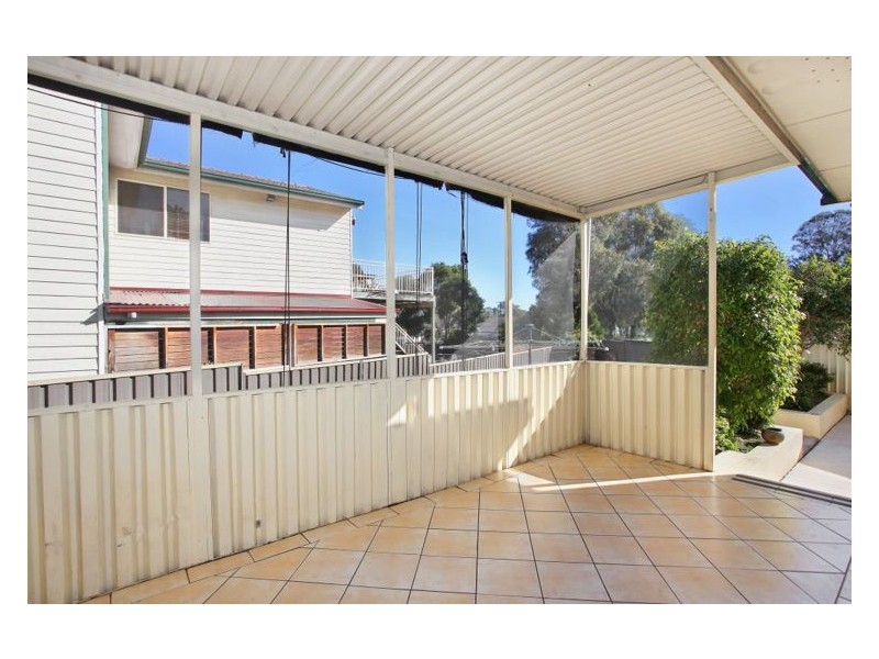 House 8 Burdett Crescent, Blacktown NSW 2148