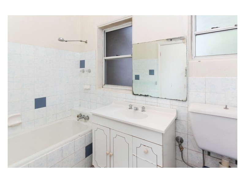 73 Bridge Road, Westmead NSW 2145