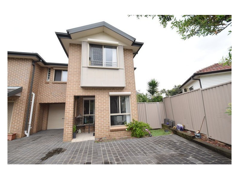Townhouse 8/70 Norfolk Street, Blacktown NSW 2148