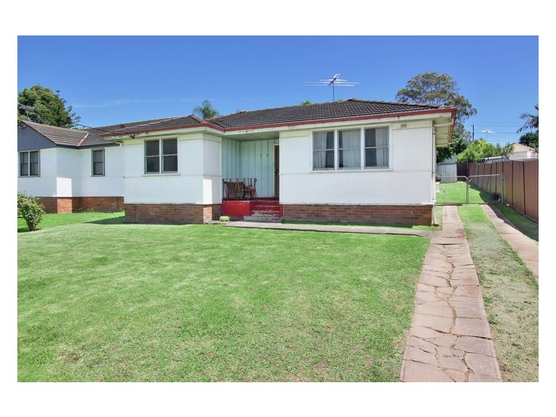 15 Robshaw Street, Marayong NSW 2148