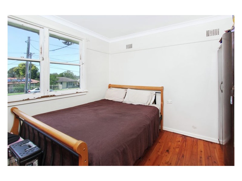 15 Robshaw Street, Marayong NSW 2148