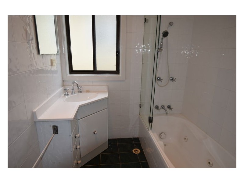 96 Stephen Street, Blacktown NSW 2148