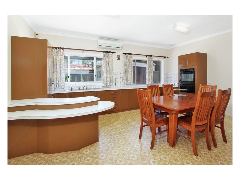 4 Essex Street, Blacktown NSW 2148