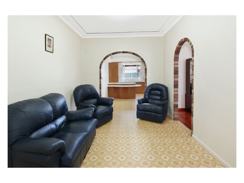 4 Essex Street, Blacktown NSW 2148