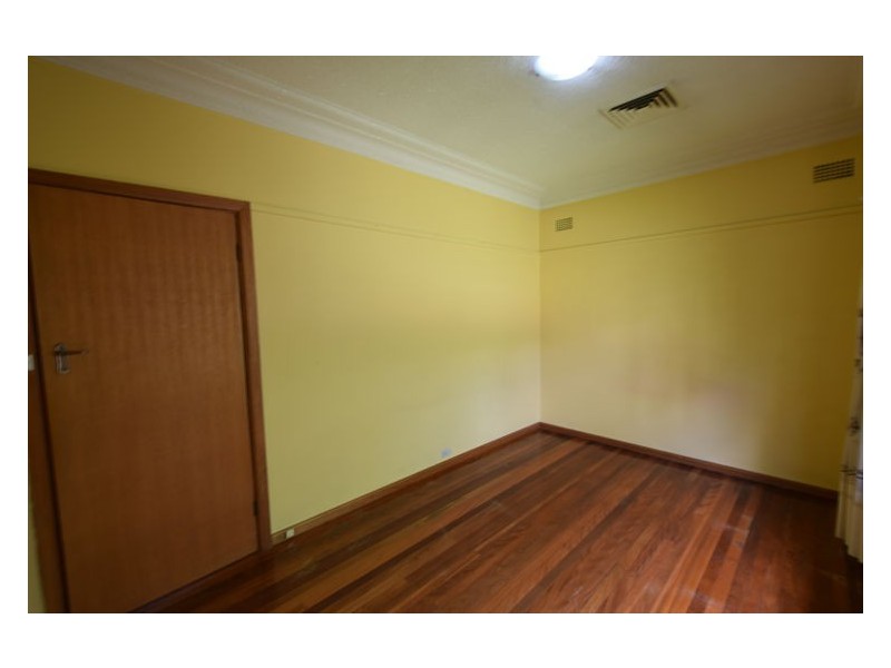 House 106 Wallpark Avenue, Blacktown NSW 2148