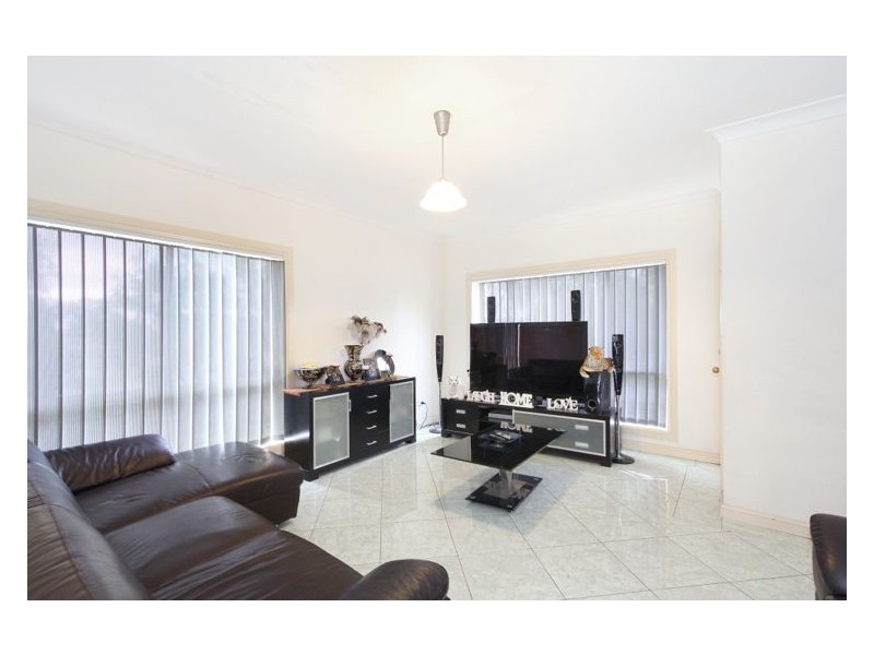 Townhouse 5/120 Kildare Road, Blacktown NSW 2148