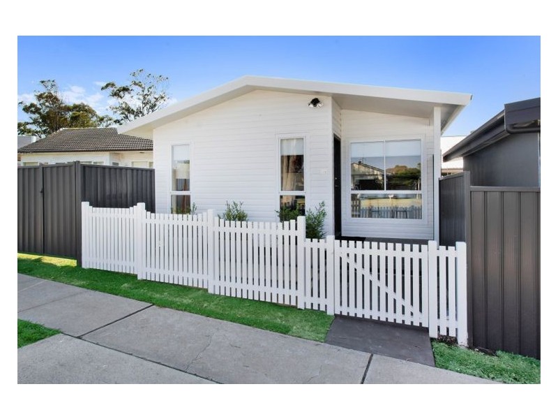 Granny Flat 12a Essex Street, Blacktown NSW 2148