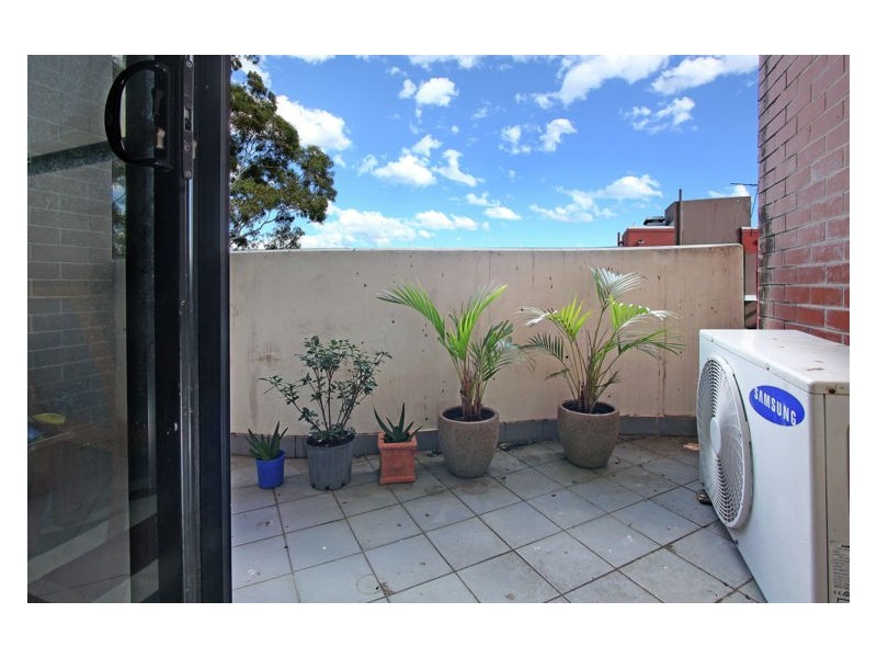 29/20-22 Clifton Street, Blacktown NSW 2148