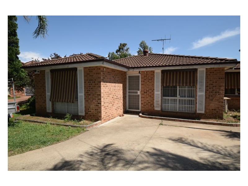 House 13 Bainton Place, Doonside NSW 2767