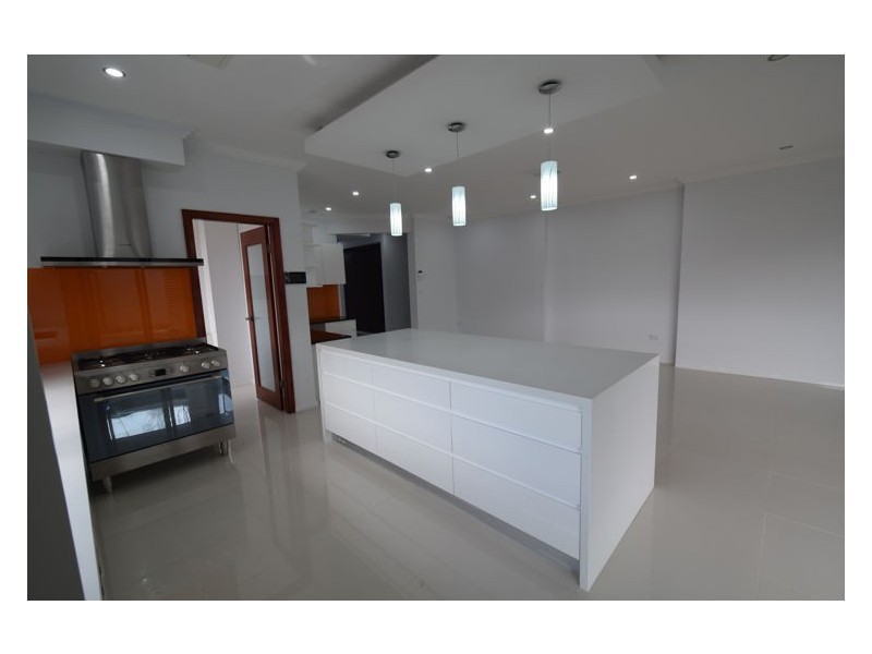 House 76 Capuchin Way, Plumpton NSW 2761