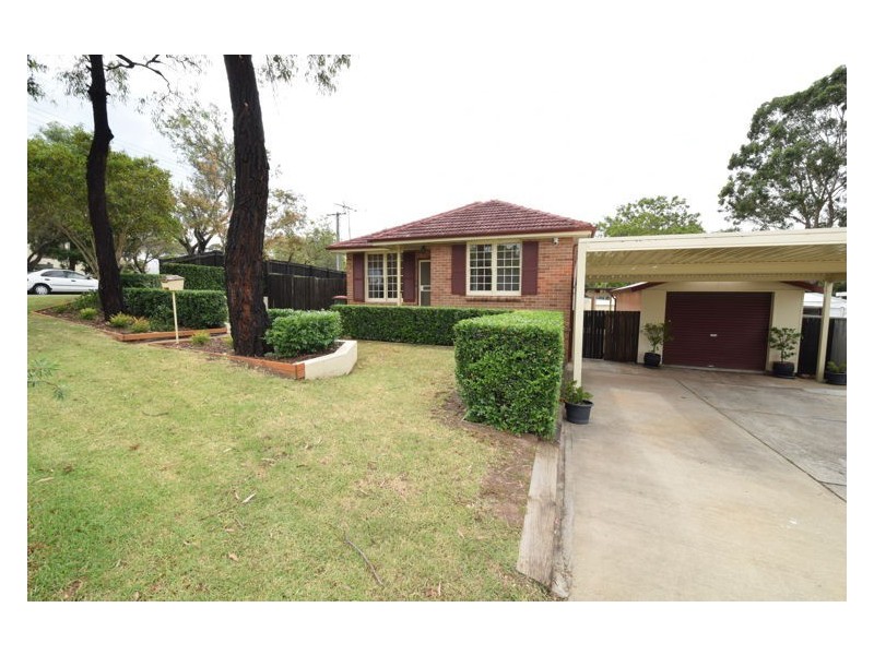 House 8 Diane Drive, Lalor Park NSW 2147