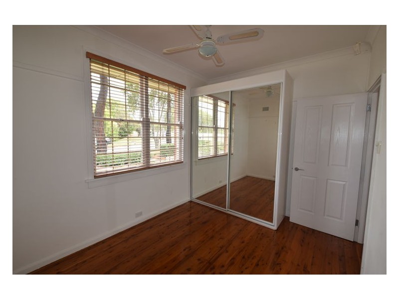 House 8 Diane Drive, Lalor Park NSW 2147