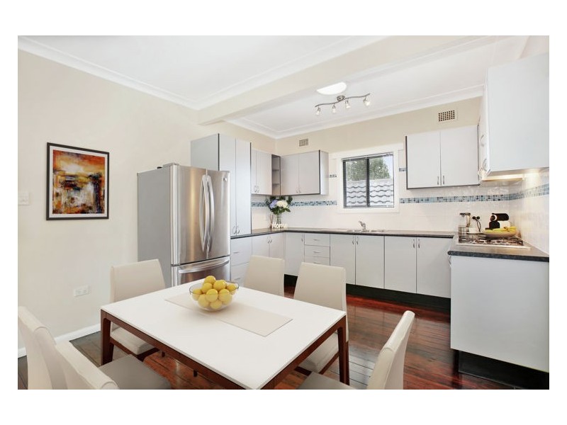 6 Glamorgan Street, Blacktown NSW 2148