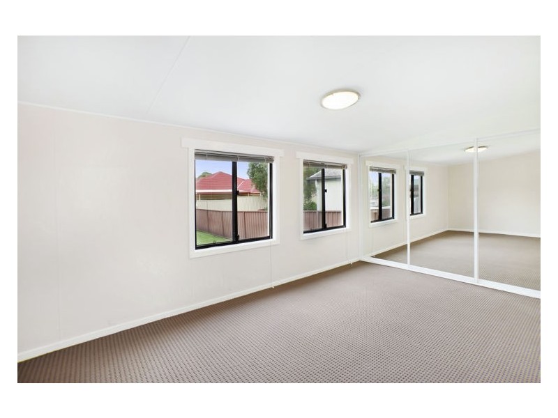 6 Glamorgan Street, Blacktown NSW 2148