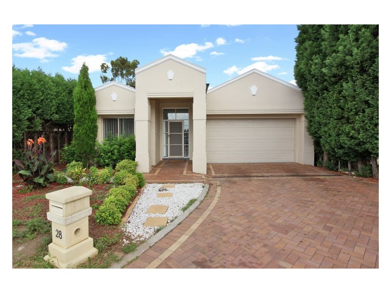 28 Gillabin Place, Plumpton NSW 2761