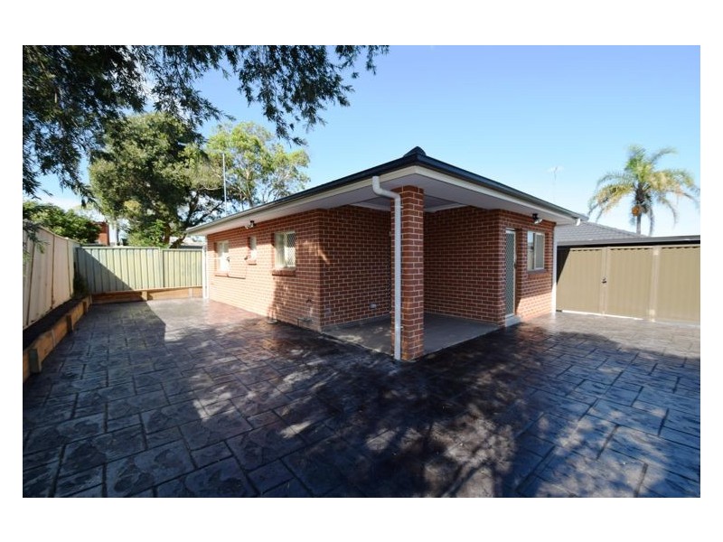 20a Beaufort Road, Blacktown NSW 2148
