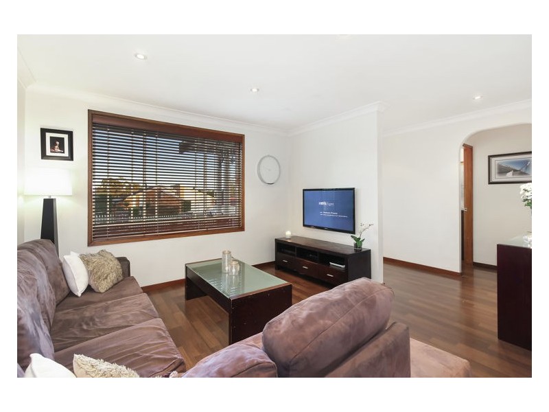 9 Lombard Place, Prospect NSW 2148