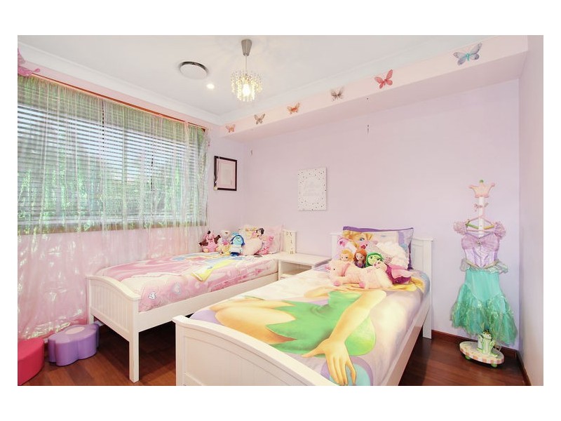 9 Lombard Place, Prospect NSW 2148