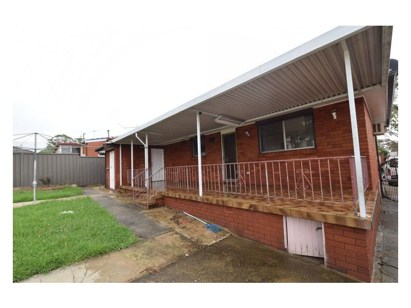 153 Lucretia Road,, Seven Hills NSW 2147