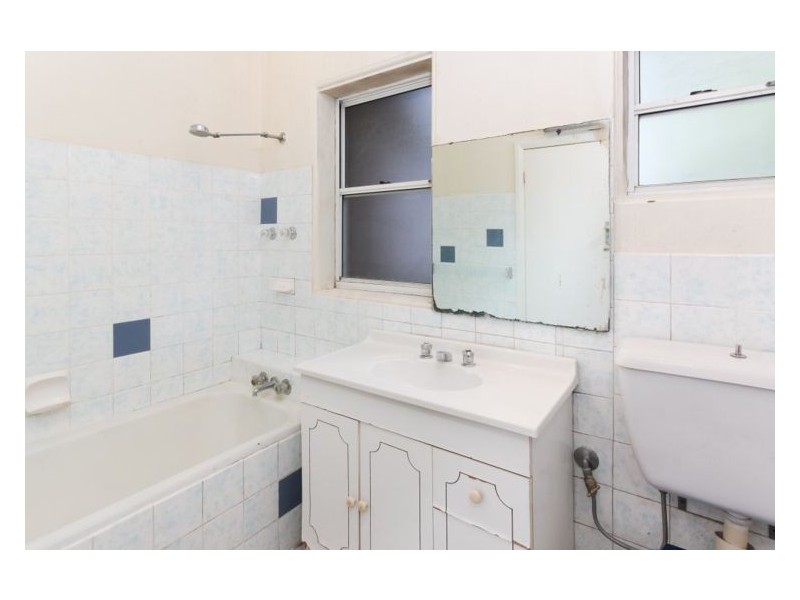 73 Bridge Road, Westmead NSW 2145