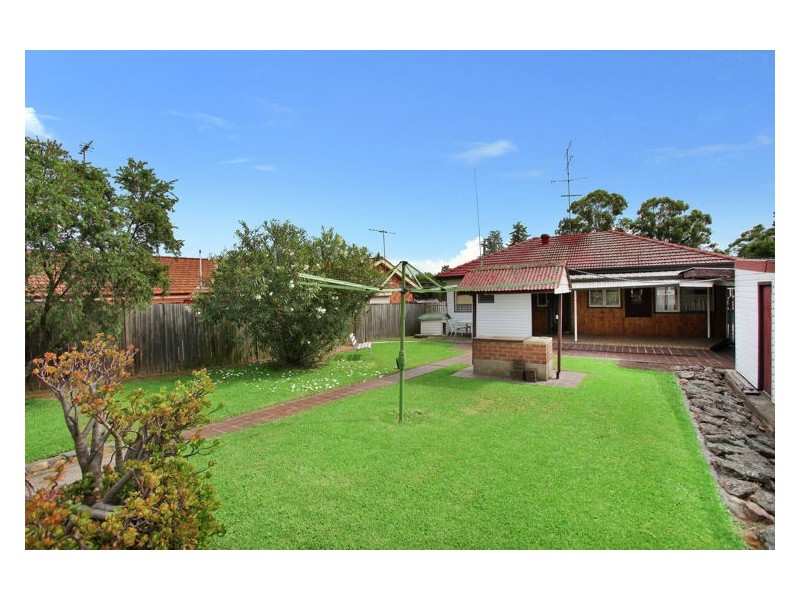 28 Newhaven Avenue, Blacktown NSW 2148