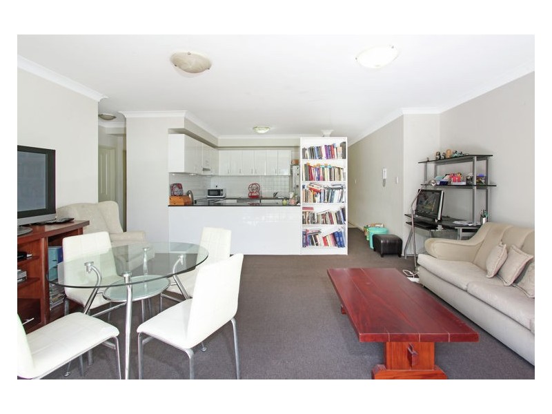 11/16 Oxford Street, Blacktown NSW 2148