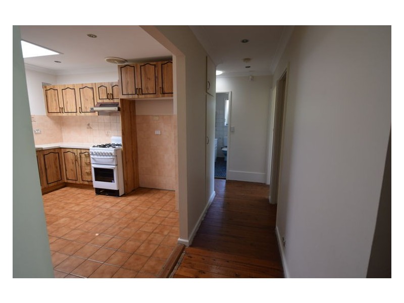 4 Mackenzie Boulevard, Seven Hills NSW 2147