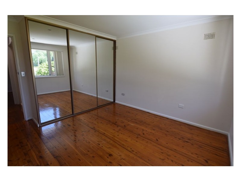 4 Mackenzie Boulevard, Seven Hills NSW 2147