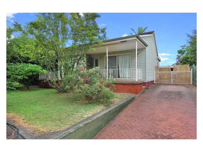 24 Thomas Kelly Crescent, Lalor Park NSW 2147