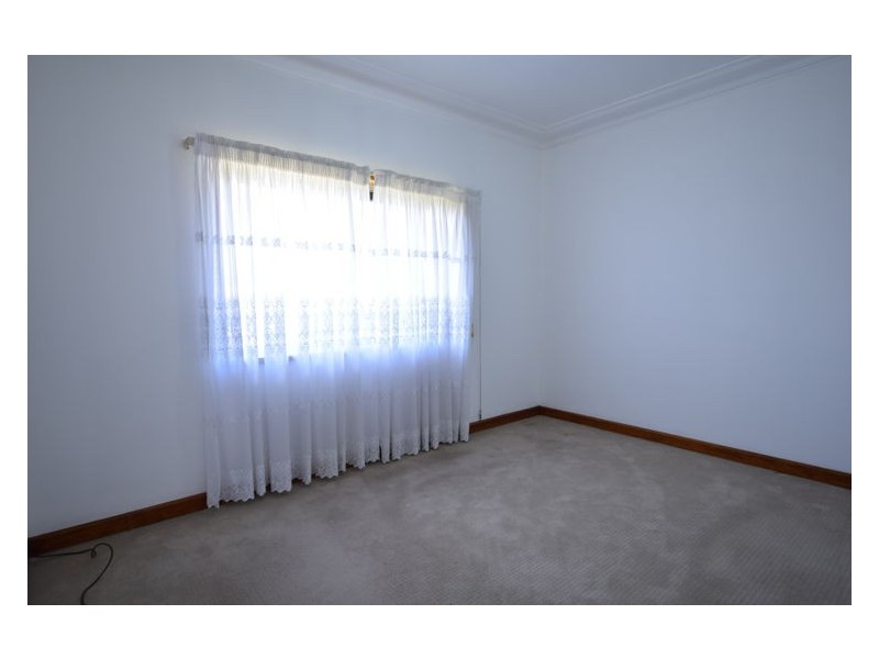 8 Junee St, Marayong NSW 2148