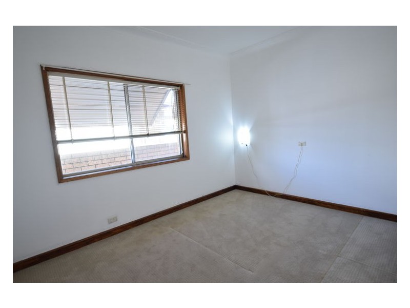 8 Junee St, Marayong NSW 2148