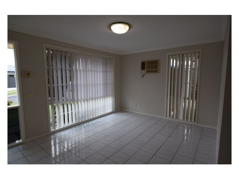 2 Hobson st, Plumpton NSW 2761