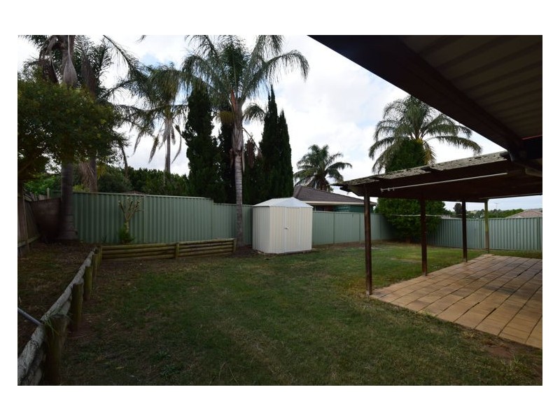 2 Hobson st, Plumpton NSW 2761