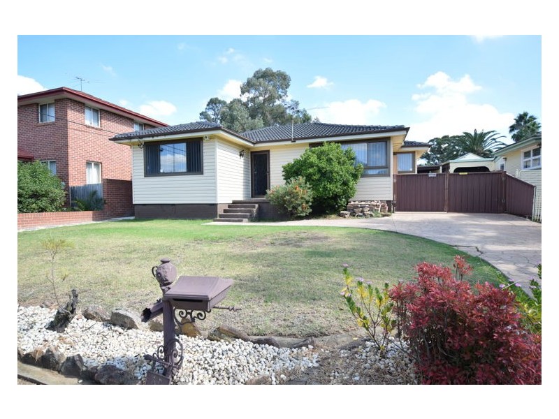 53 Robyn Street, Blacktown NSW 2148