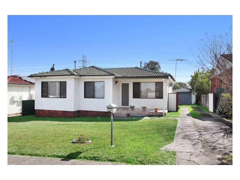 8 Garonne Street, Seven Hills NSW 2147