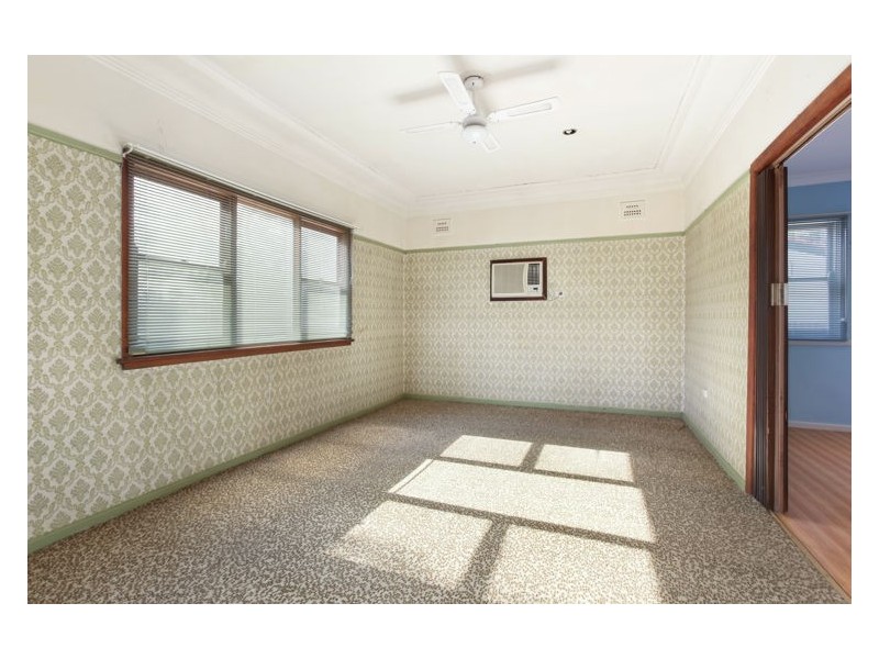 18 Bedford Road, Blacktown NSW 2148