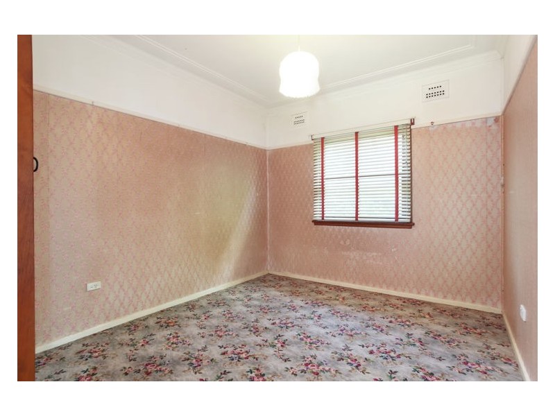 18 Bedford Road, Blacktown NSW 2148