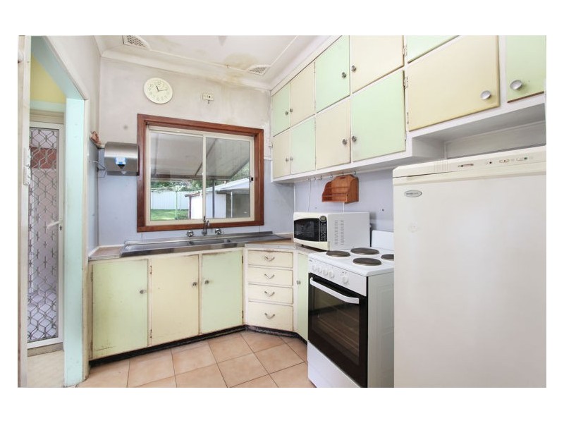 21 Reservoir Road, Blacktown NSW 2148